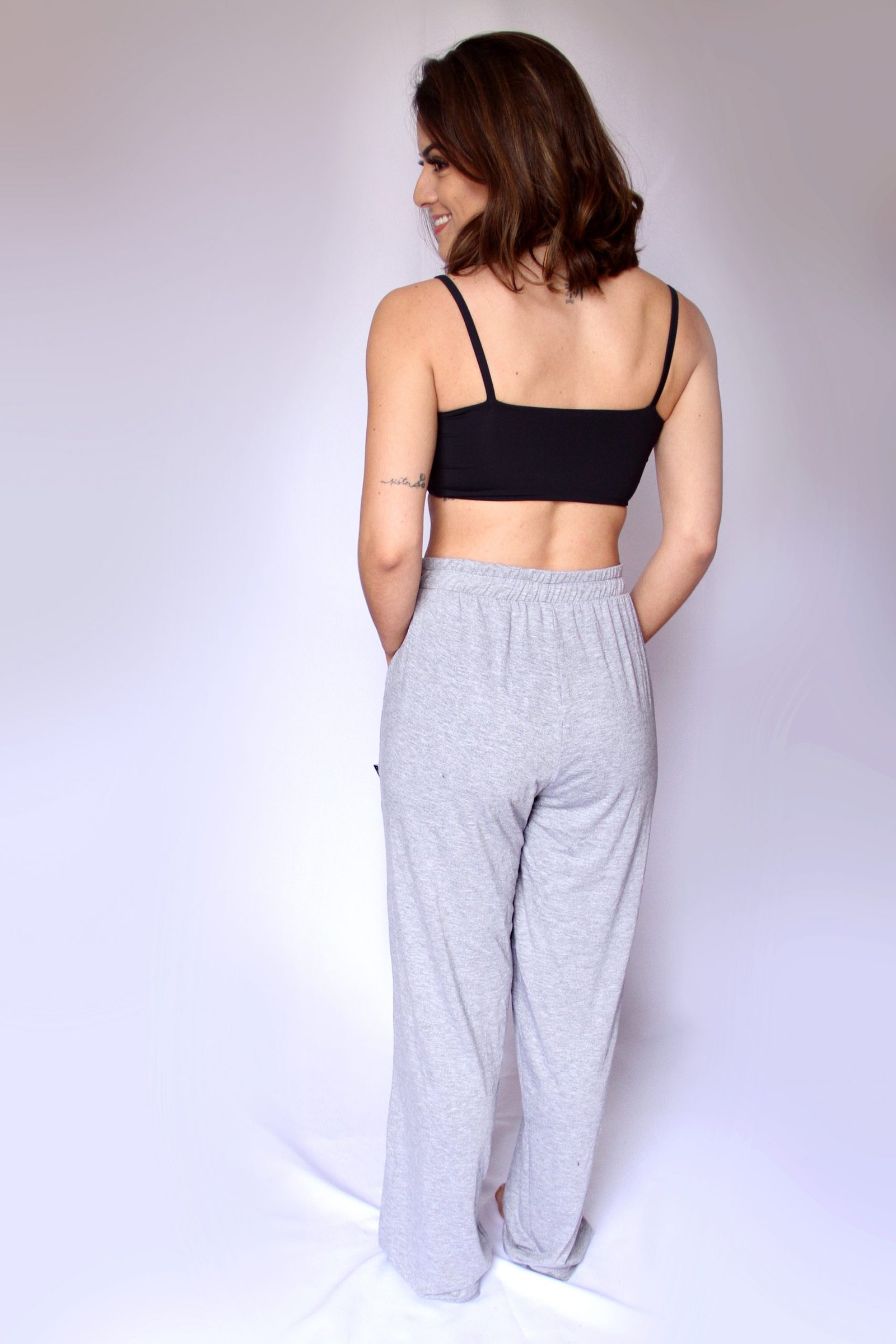 The 6 Best Lounge Pants to Crush Staying at Home! (2021)